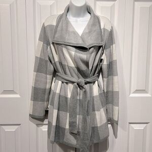 Jones New York Grey/Cream Plaid‎ Belted Cardigan Sweater Size M